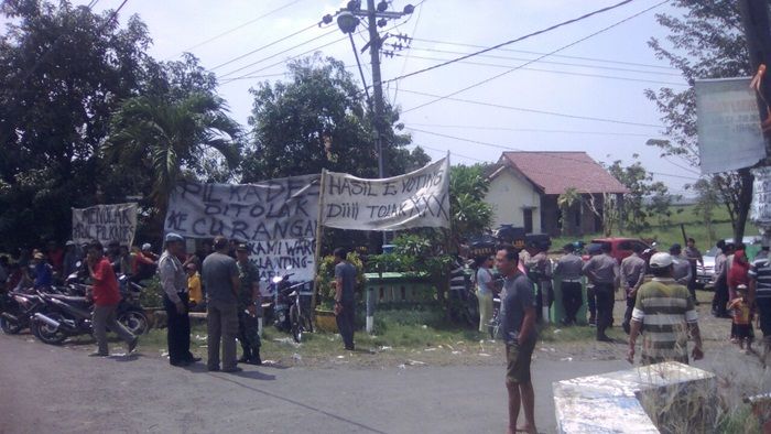 ​Warga Klantingsari Minta Pilkades Diulang, Pilkades Sidokepung Dilaporkan Polisi