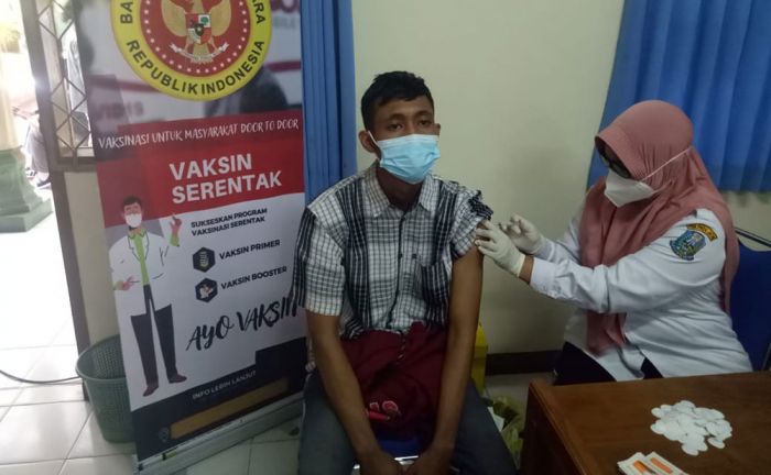 Binda Jatim dan Dinkes Kota Kediri Gelar Vaksinasi Covid-19 di Kampus UNP