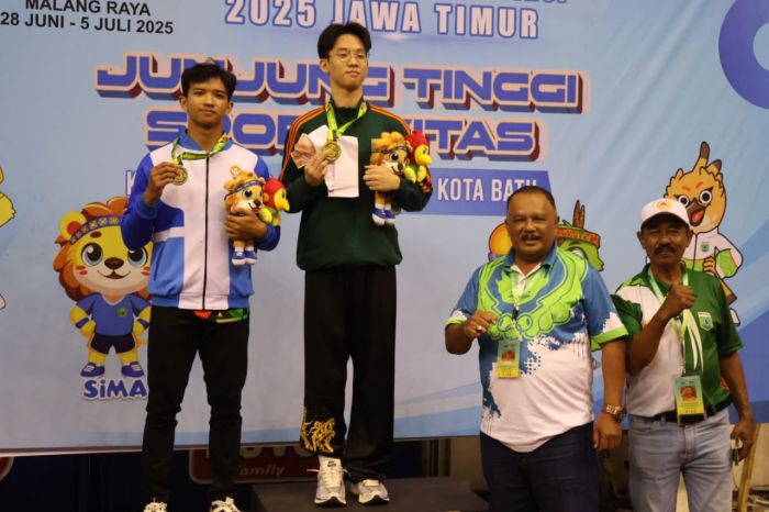 Kontingen Wushu Kota Batu Borong 2 Medali Emas, 5 Perak dan 1 Perunggu di Porprov IX Jatim Kontingen Wushu Kota Batu Borong 2 Medali Emas, 5 Perak dan 1 Perunggu di Porprov IX Jatim