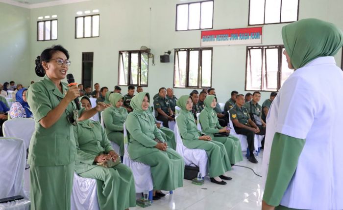 Dukung Kegiatan TMMD, DP3AP2KB Kota Kediri Gandeng TNI Sosialisasikan Stunting