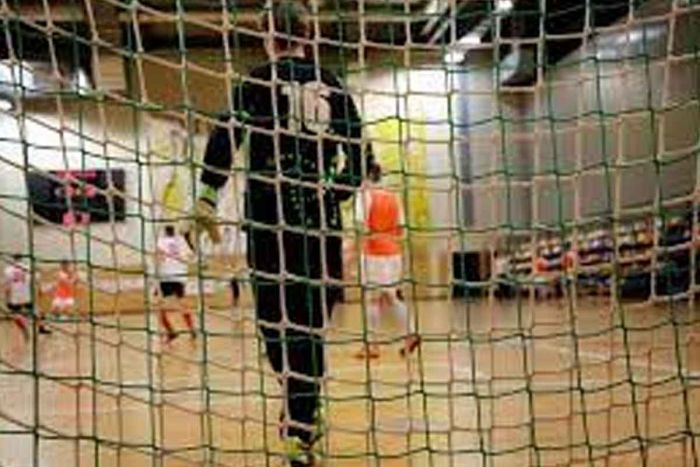 Sempat Gelantungan, Pemuda dari Tuban Tewas Tertimpa Gawang saat Main Futsal