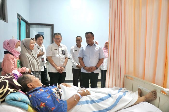 Pastikan Layanan Kesehatan Optimal, Pjs Bupati Sidoarjo Sidak RSUD Notopuro