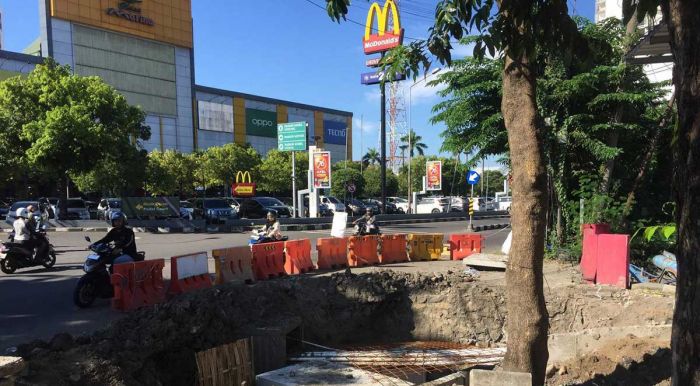 Diduga Lalai, Proyek Gorong-Gorong di Surabaya Telan Korban