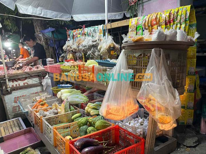 Perubahan Harga Sembako Surabaya Hari Ini: Bawang Merah dan Cabai Rawit Naik, Tomat Turun Perubahan Harga Sembako Surabaya Hari Ini: Bawang Merah dan Cabai Rawit Naik, Tomat Turun