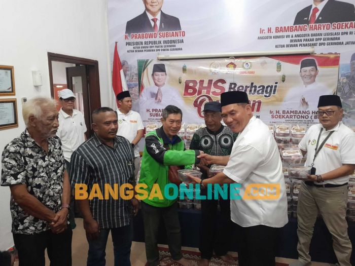 BHS Berbagi Ribuan Paket Daging Kurban ke Masyarakat Sidoarjo BHS Berbagi Ribuan Paket Daging Kurban ke Masyarakat Sidoarjo