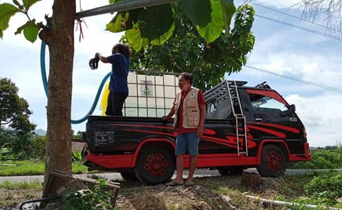 ​Relawan Gusdurian Mojokutho Kediri Distribusikan Air Bersih untuk Warga Terdampak Banjir Besowo
