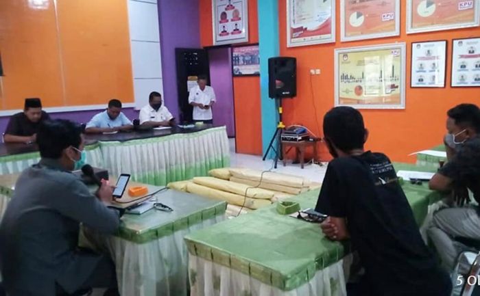 KPU Lamongan Serahkan APK ke Paslon