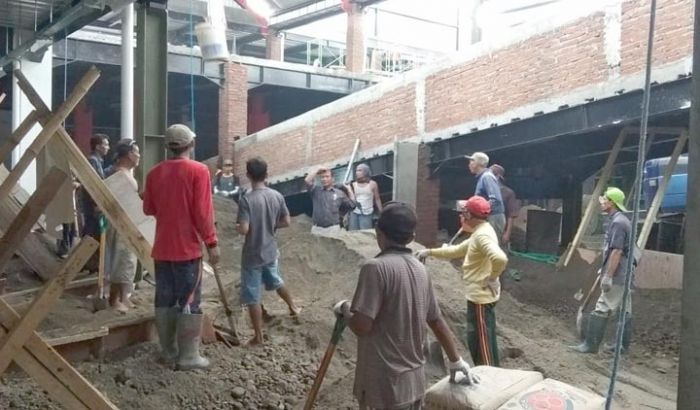 Pembangunan Proyek Fisik di Kota Blitar Abaikan Perlengkapan Keselamatan