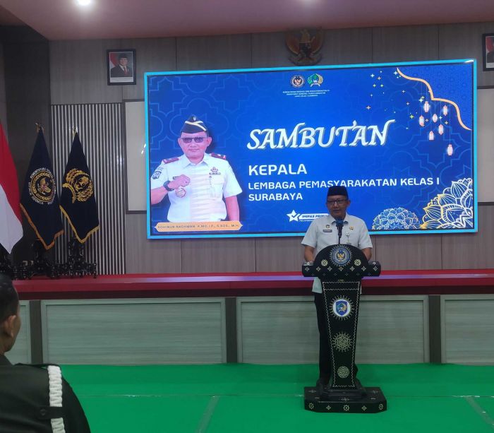 Safari Ramadhan, Lapas Kelas I Surabaya Bagikan Bantuan untuk Warga Sekitar