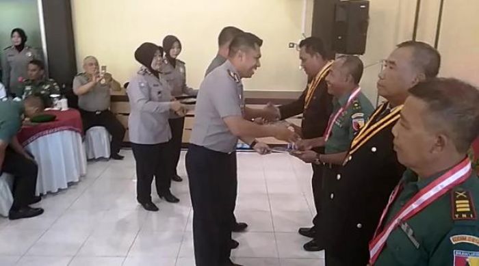 Polres dan Kodim Lamongan Lepas 55 Purna Bhakti