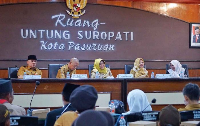 Pjs Wali Kota Pasuruan Semangati Puluhan Siswa untuk Raih Prestasi di Jelajah Santri Ke-8