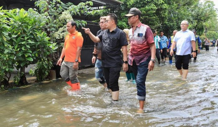 3 Hari Pepelegi dan Sawotratap Terendam Banjir, Pj Gubernur Jatim Datangkan Truk Pompa