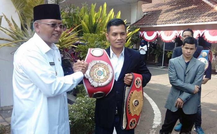 Bupati Malang Lepas Petinju Hero Tito Ikuti Kejuaraan WBC di Shanghai China 