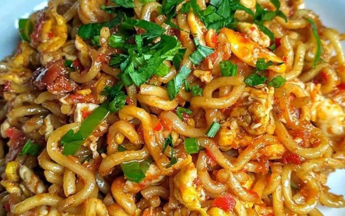 4 Sajian Mie Rasa Enak yang Bisa Dibuat dan Dinikmati Bersama Keluarga di Rumah 4 Sajian Mie Rasa Enak yang Bisa Dibuat dan Dinikmati Bersama Keluarga di Rumah