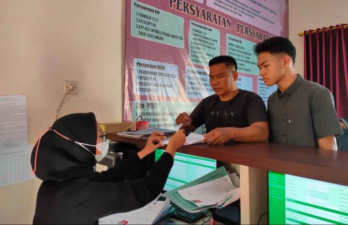 Inovasi Pelayanan, Dispendukcapil Kabupaten Kediri Jemput Bola Perekaman e-KTP untuk Pelajar