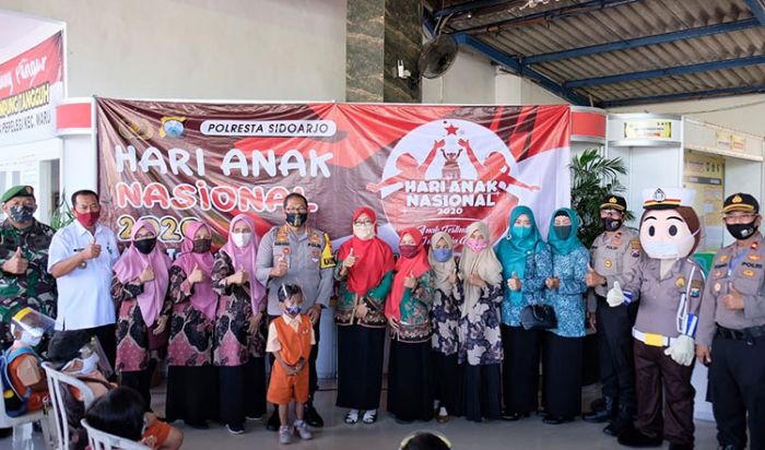 Peringati Hari Anak Nasional 2020, Polresta Sidoarjo Berikan Edukasi Prokes Pada Guru dan Siswa TK