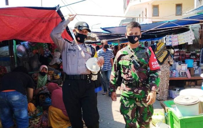 Operasi Masker, Tim Gabungan Sasar Pedagang Pasar Wonokusumo