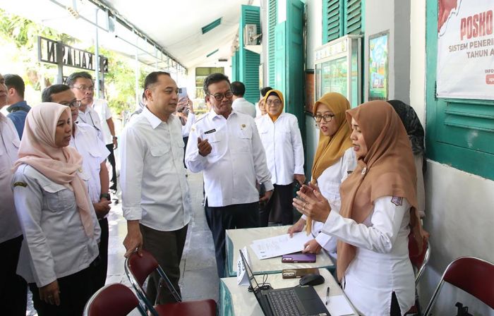 Mudahkan Masyarakat, Pemkot Segera Buka Posko SPMB di Sekolah SD-SMP Negeri se-Surabaya