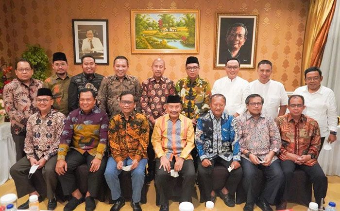 Bupati Pamekasan Bersama Tokoh Madura Silaturahmi ke Tempat Mahfud MD di Jakarta
