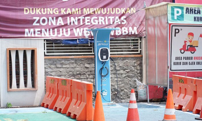 Jadi Pionir, Kantor Imigrasi Malang Sediakan SPKLU untuk Implementasikan Perpres 55/2019