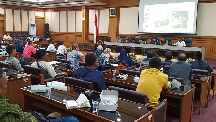 Ketua DPRD Gresik Sarankan Bongkar Batu Bara GJT Pindah ke JIIPE