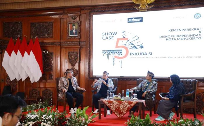 Di Talkshow Show Case Bersama Menparekraf, Pj Gubernur Jatim Dorong Inovasi Parekfaf Daerah