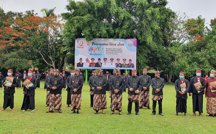 Peringati HUT Bangkalan ke-489, Bupati Janji Kembangkan UMKM di Suramadu