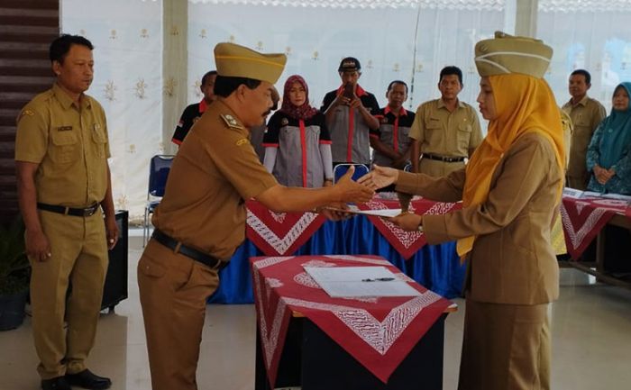 Terciptanya Pembangunan Desa yang Berkelanjutan, Kades Darmorejo Madiun Lantik Perangkat