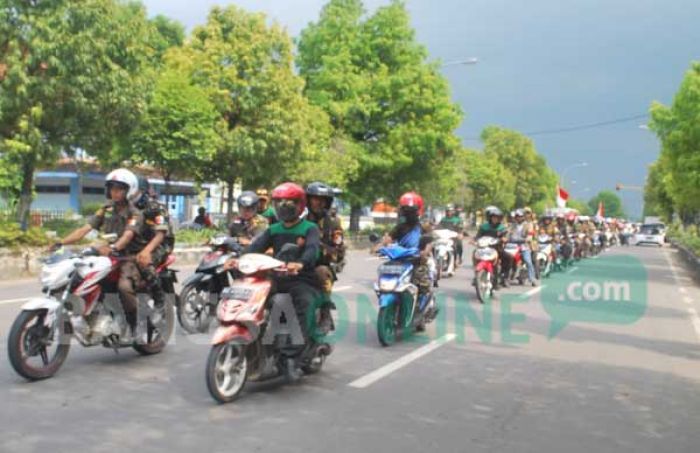 Tolak Kegiatan HTI, Ratusan Anggota Banser Ngawi Geruduk Masjid Agung