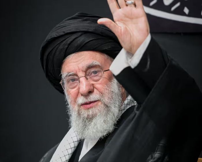Baca Syahadat 9 Kali Tiap Hari, Ali Khamenei Tetap Dikafirkan, Salafi Lebih Islam dari Rasulullah?