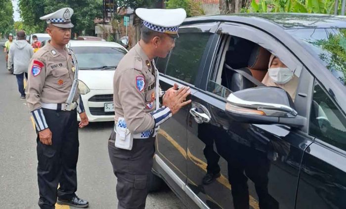 Polres Kediri Kota Imbau Pengguna Jalan untuk Keselamatan Arus Balik Liburan