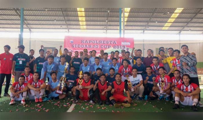 Unesa Raih Juara 1 Turnamen Futsal Kapolresta Sidoarjo Cup 2019