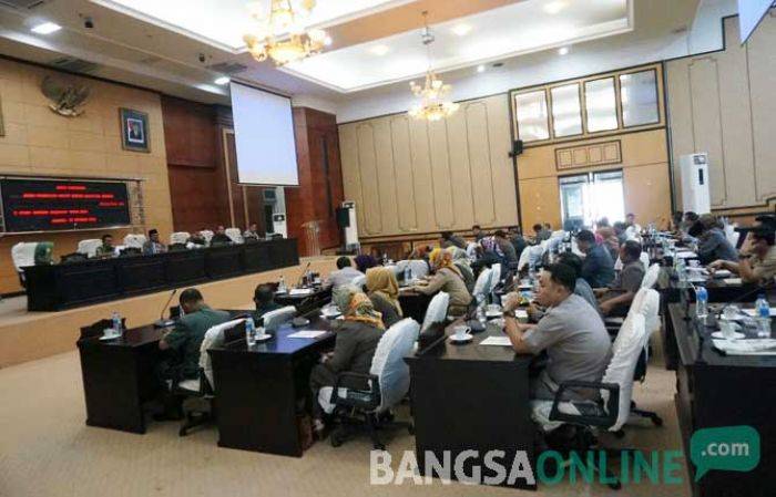 Tiga Raperda Inisiatif DPRD Jombang Segera Disahkan