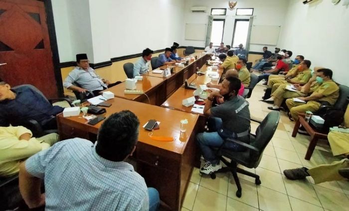 Komisi III DPRD Pasuruan Minta Perusahaan yang Buang Limbah ke Sungai Dicabut Izinnya