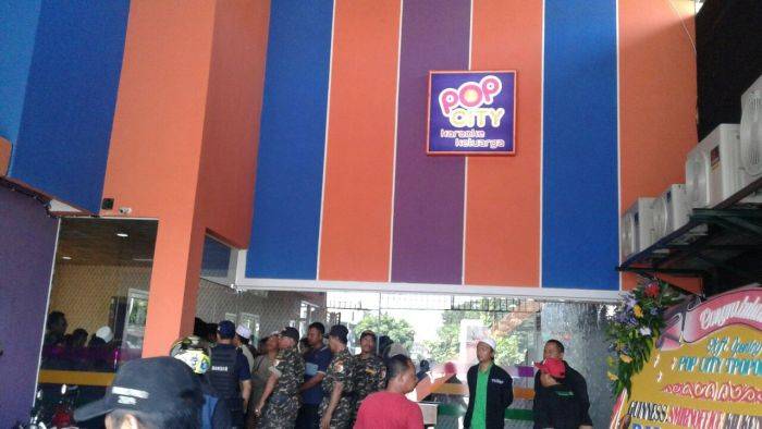 Langgar Kesepakatan, GP Ansor Waru Sidoarjo ‘Serbu’ Karaoke Pop City