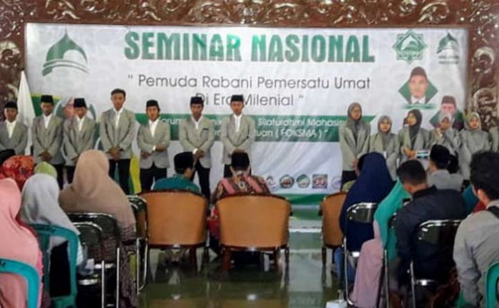 Mahasiswa Al-Amin Prenduan Gelar Seminar Nasional: "Pemuda Rabani Pemersatu Umat di Era Milenial"