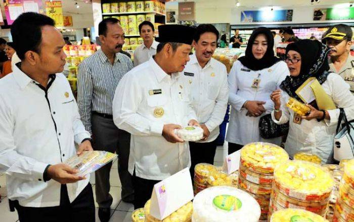 Temukan Mamin Kadaluarsa, Bupati Sidoarjo Minta Masyarakat Melapor