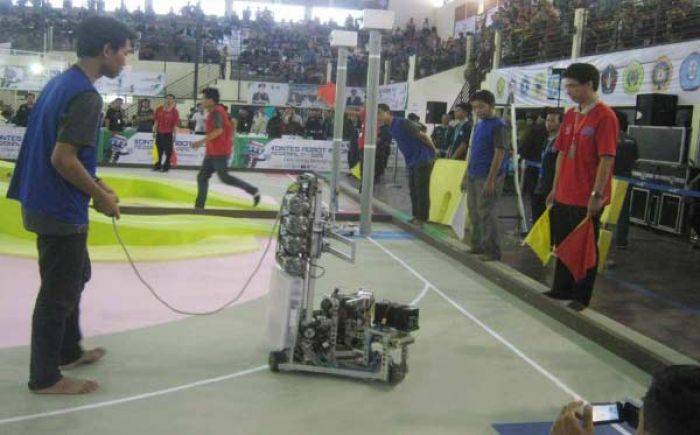 PENS Borong Juara Kontes Robot Indonesia