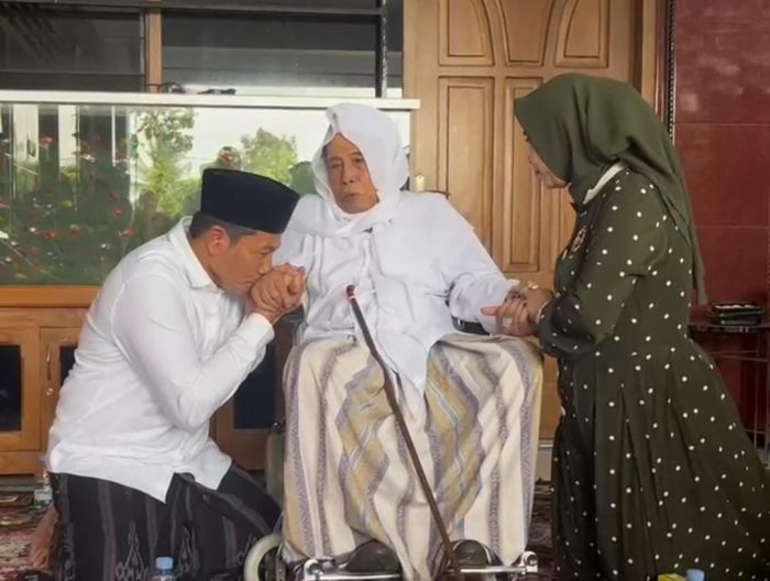 Paslon Subandi-Mimik, Didoakan KH. Nurul Huda Djazuli Ponpes Al Falah Kediri