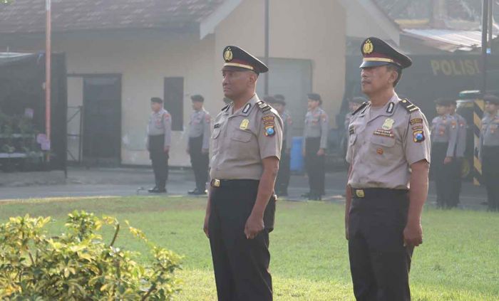 2 Personel Polres Mojokerto Kota ini Naik Pangkat 2 Personel Polres Mojokerto Kota ini Naik Pangkat