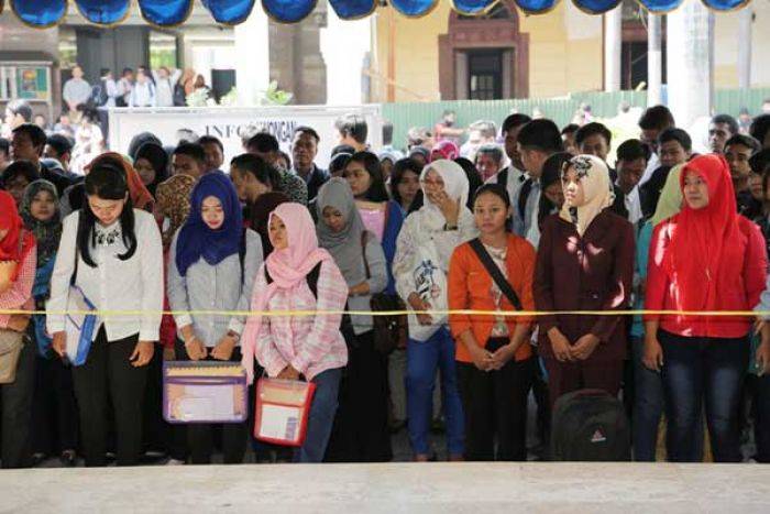 6000 Pencari Kerja Serbu Bursa Kerja Terbuka di Balai Pemuda