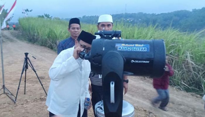 Rukyatul Hilal di Bukit Banjarsari Wonotirto Blitar Dihadiri Bupati