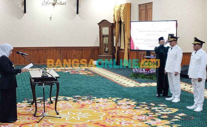 Lantik Bupati dan Wakil Bupati Pamekasan, Gubernur Khofifah Tekankan Pelbagai Hal ini