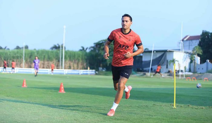 Ezra Walian Kembali Perkuat Persik Jelang Laga Tandang Kontra Persijap