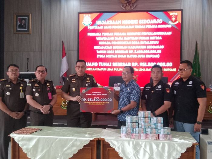 Kejari Sidoarjo Sita Rp951 Juta Dari Penyalahgunaan Dana di Desa Entalsewu Buduran