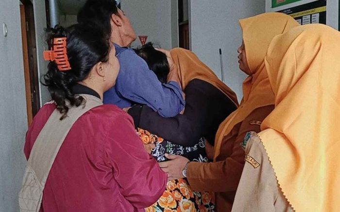 Terlibat Kecelakaan, Pelajar SMAN 1 Dringu Probolinggo Tewas Terlindas Truk Terlibat Kecelakaan, Pelajar SMAN 1 Dringu Probolinggo Tewas Terlindas Truk