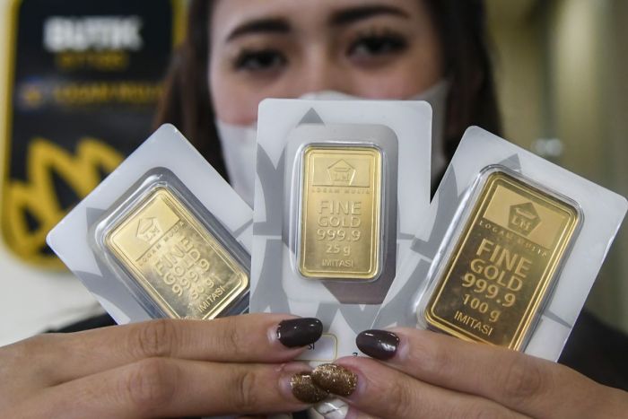 Terus Merosot, Harga Emas Antam 0.5 Gram Hari Ini Rp1 Jutaan Terus Merosot, Harga Emas Antam 0.5 Gram Hari Ini Rp1 Jutaan