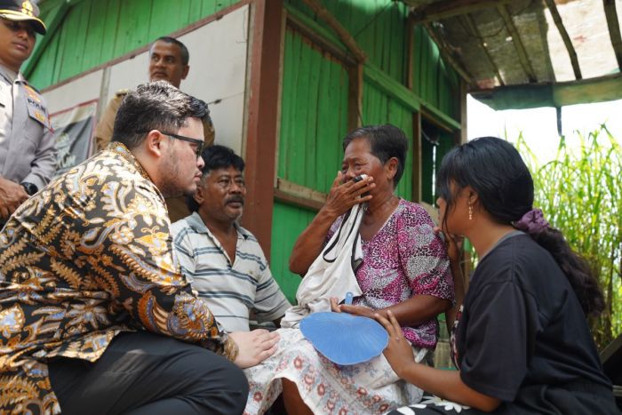 Rumah Dijual demi Obati Istri Stroke, Suyanto Bahagia Usai Dapat Bantuan Bupati Kediri