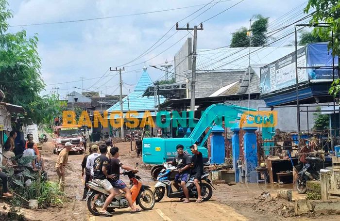 Tanggulangi Banjir di Banyakan dan Grogol, DPUPR Kabupaten Kediri Normalisasi Sungai