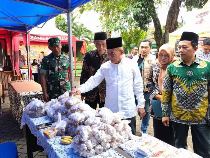 Wabup Pasuruan Pantau GPM Serentak di Halaman Kecamatan Kejayan
